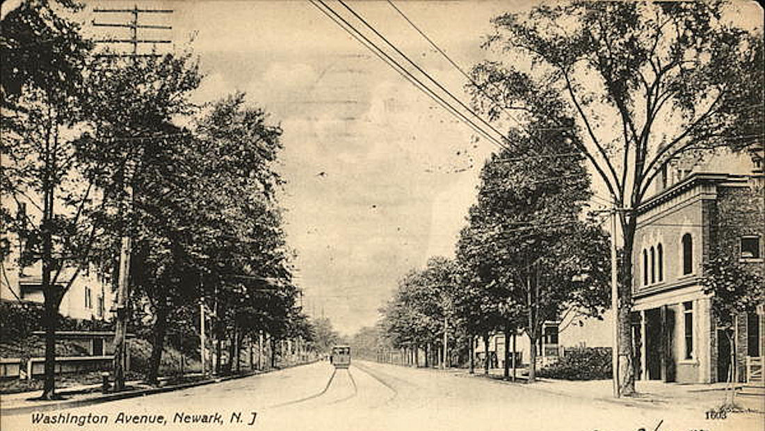 Washington Avenue
Postcard

