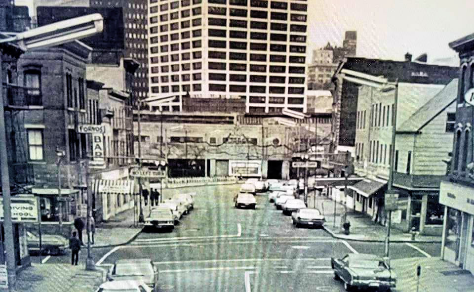 Ferry & Union Streets looking West
