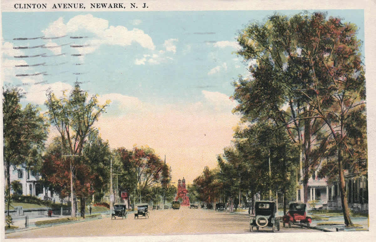 View looking east towards Broad Street
Postcard
