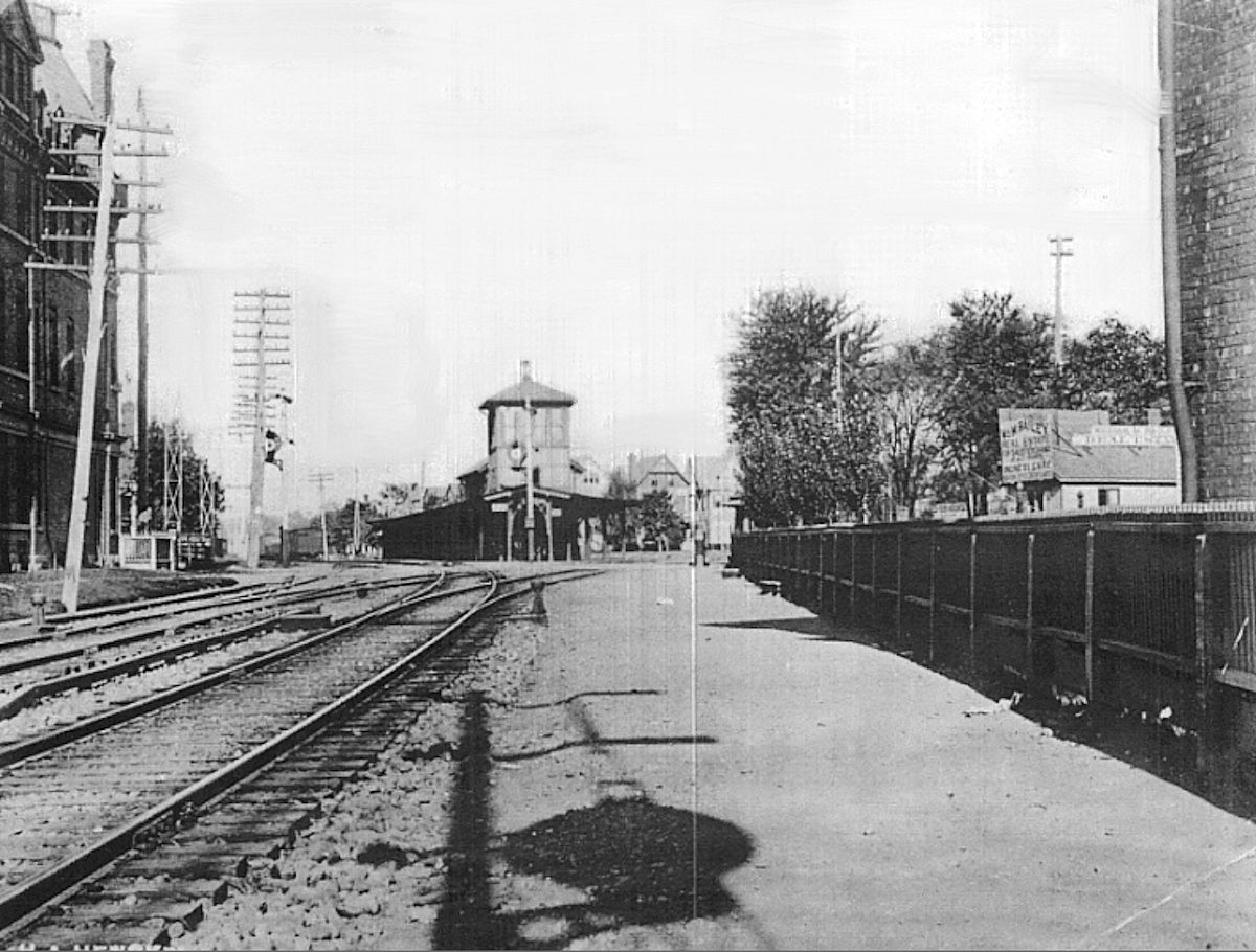 Erie RR Tracks at Roseville Avenue 1890
Before roadways were elevated?
