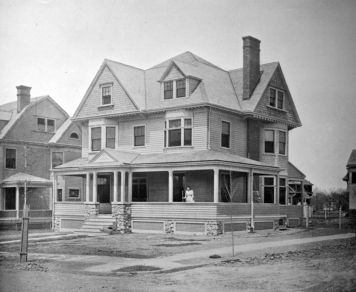 131 Heller Parkway
Photo from Scientific American Building Monthly  April 1897
