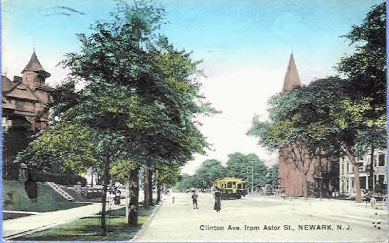 Clinton Avenue & Astor Street Looking East
Postcard
