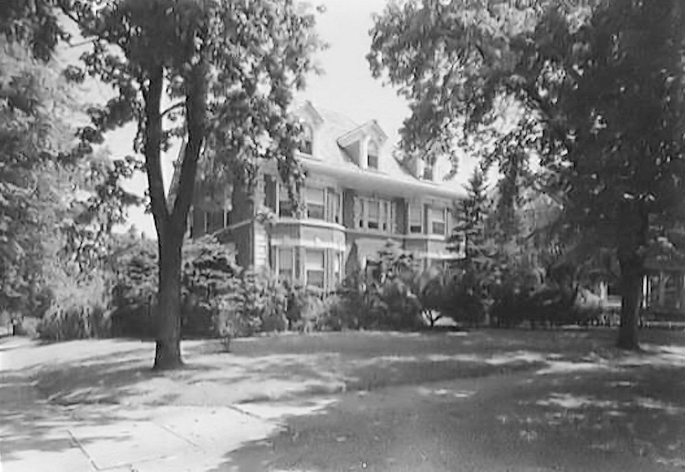 191 Ballantine Parkway
1946
Photo from the Library of Congress
