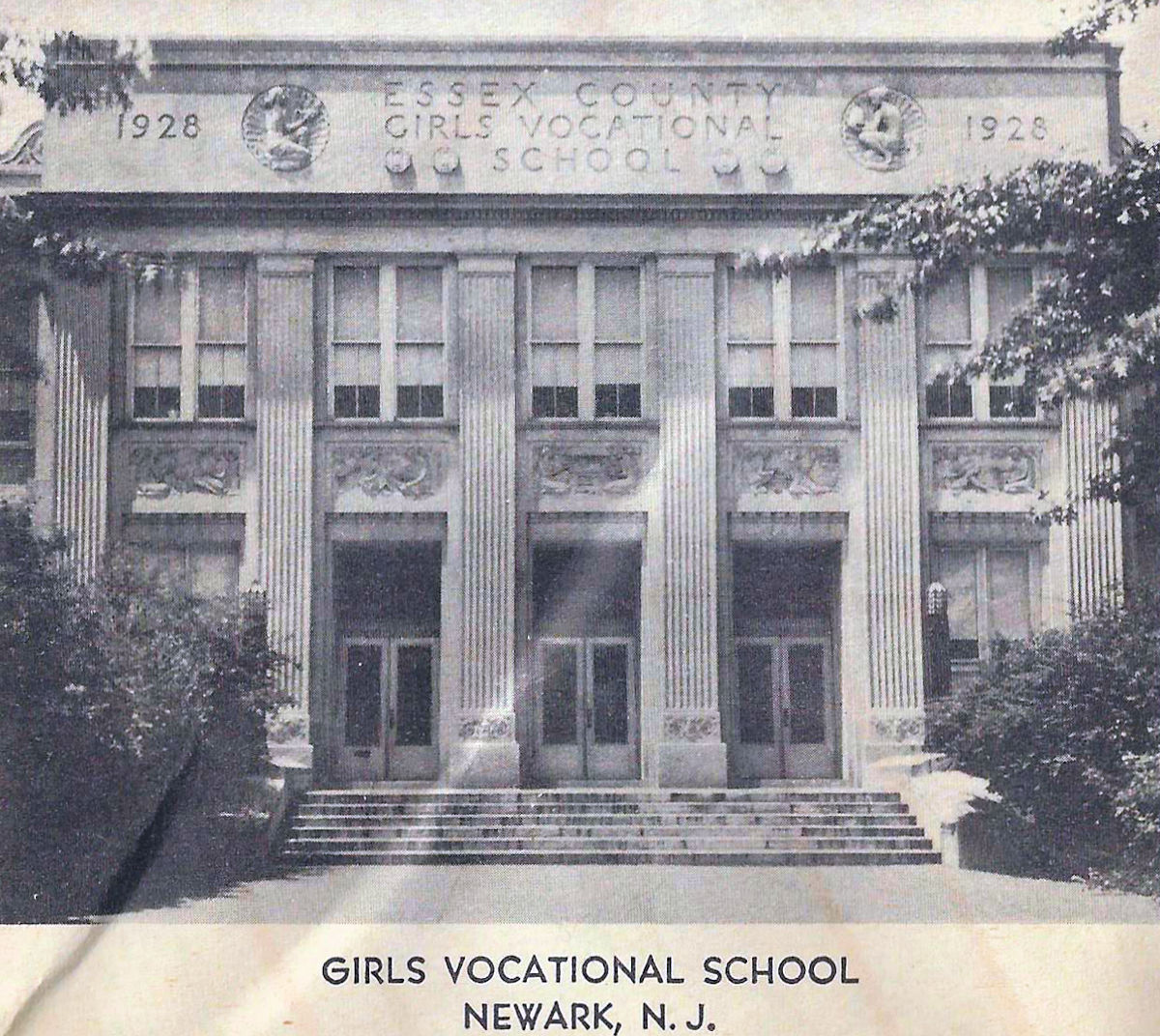 300 North Thirteenth Street
Girls Vocational School
Photo from Street & Road Map of Essex County 1953
