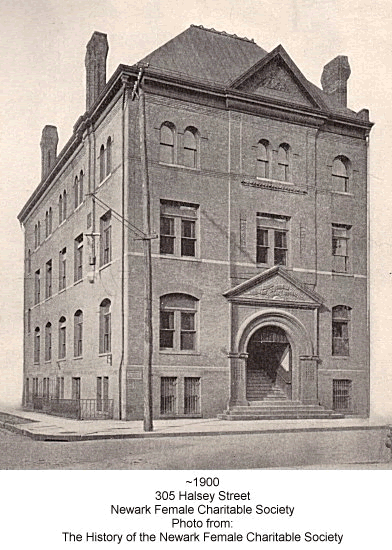 305 Halsey Street
1900
