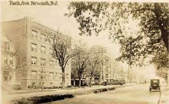 339 Park Avenue Looking East
1938
Postcard
