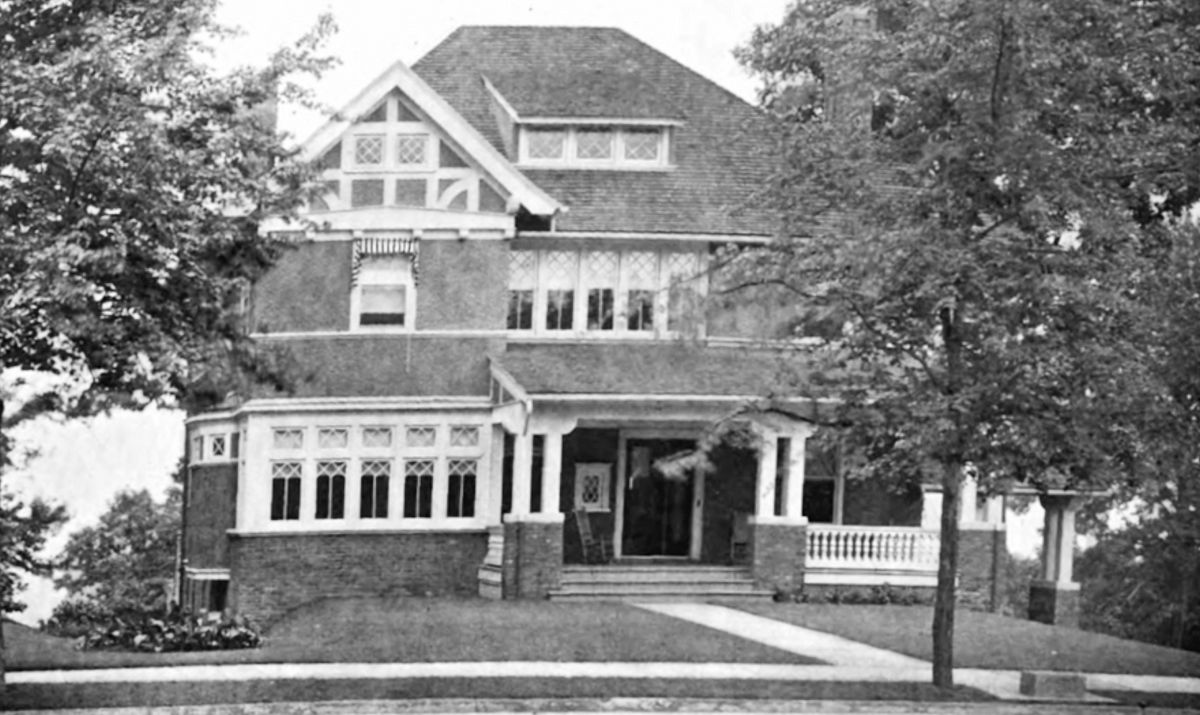 433 Mount Prospect Avenue
Photo from Scientific American Building Monthly February 1905
