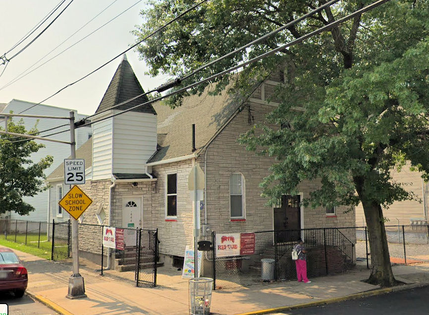 444 Avon Avenue
Hill Temple Presbyterian Mission 1910 - 1942
