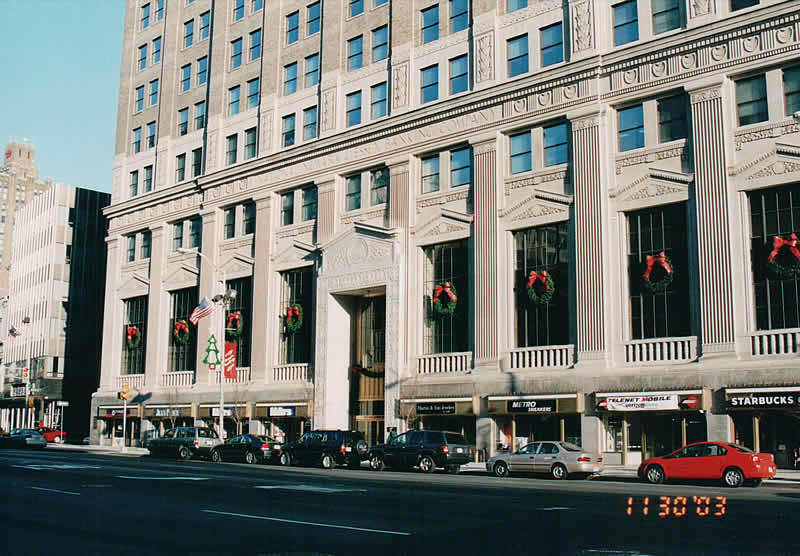 744 Broad Street
National Newark Bank
2002/3
Photo from Jule Spohn
