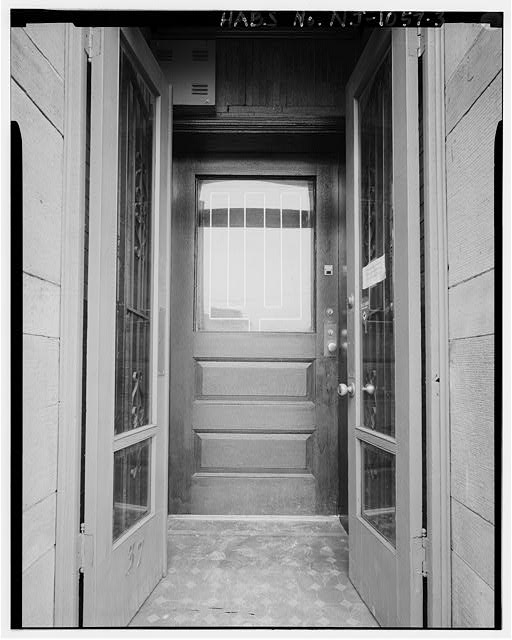 Abeel House, 37 Saybrook Place, Block 17, Lot 103, Newark, Essex County, NJ
Historic American Buildings Survey (Library of Congress)
Library of Congress, Prints and Photograph Division, Washington, D.C. 20540 USA
