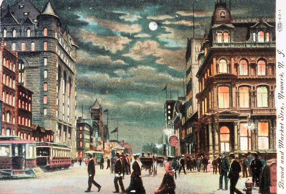 Looking North from Market Street
Postcard
