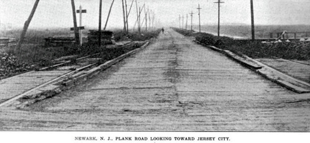 Plank Road
Looking Towards Newark
Image from Gonzalo Alberto
