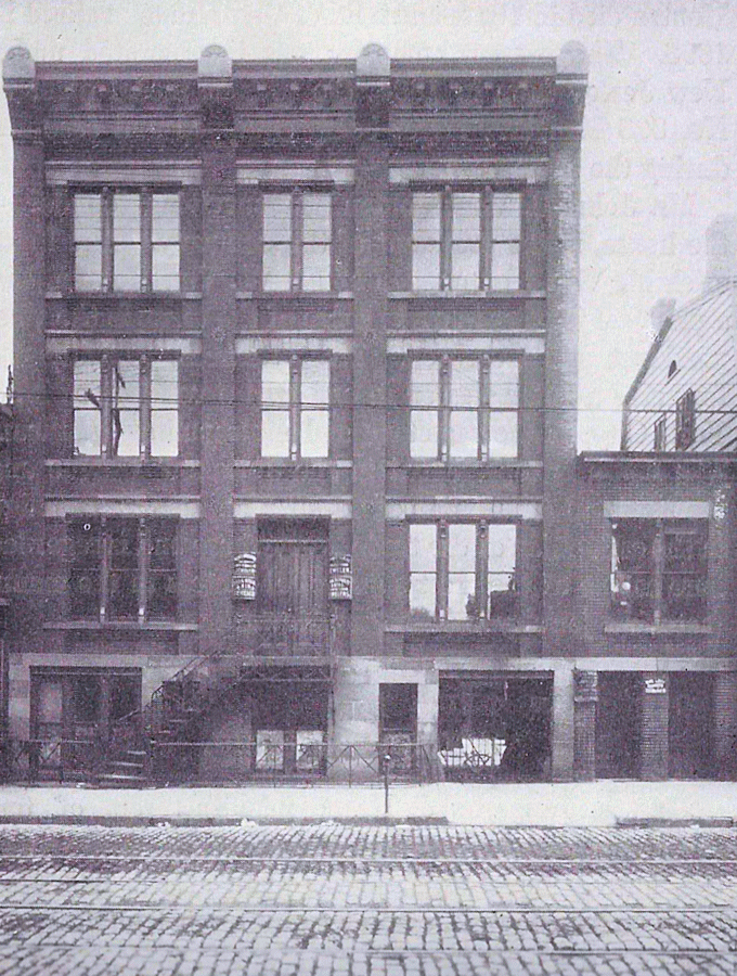 211 Mulberry Street
Charles Schuetz & Sons Jewelry Manufacturer - 1901
From: "Newark, the Metropolis of New Jersey" Published by the Progress Publishing Co. 1901
