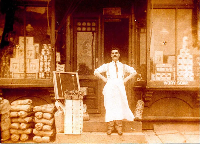 491 Ferry Street
Louis Kiell in front of his store - 1918
Photo from Paul Kiell
