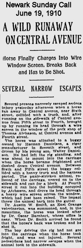 A Wild Runaway On Central Avenue
1910
